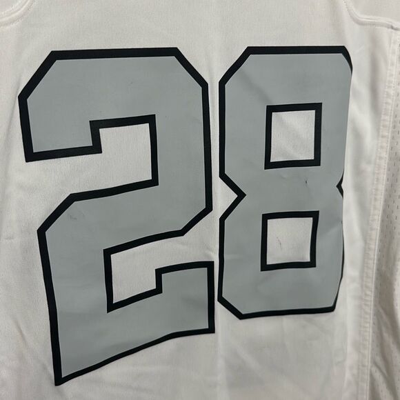 Nike NFL Mens White On Field Raiders Josh Jacobs Short Sleeve Game‎ Jersey Large - Picture 2 of 9